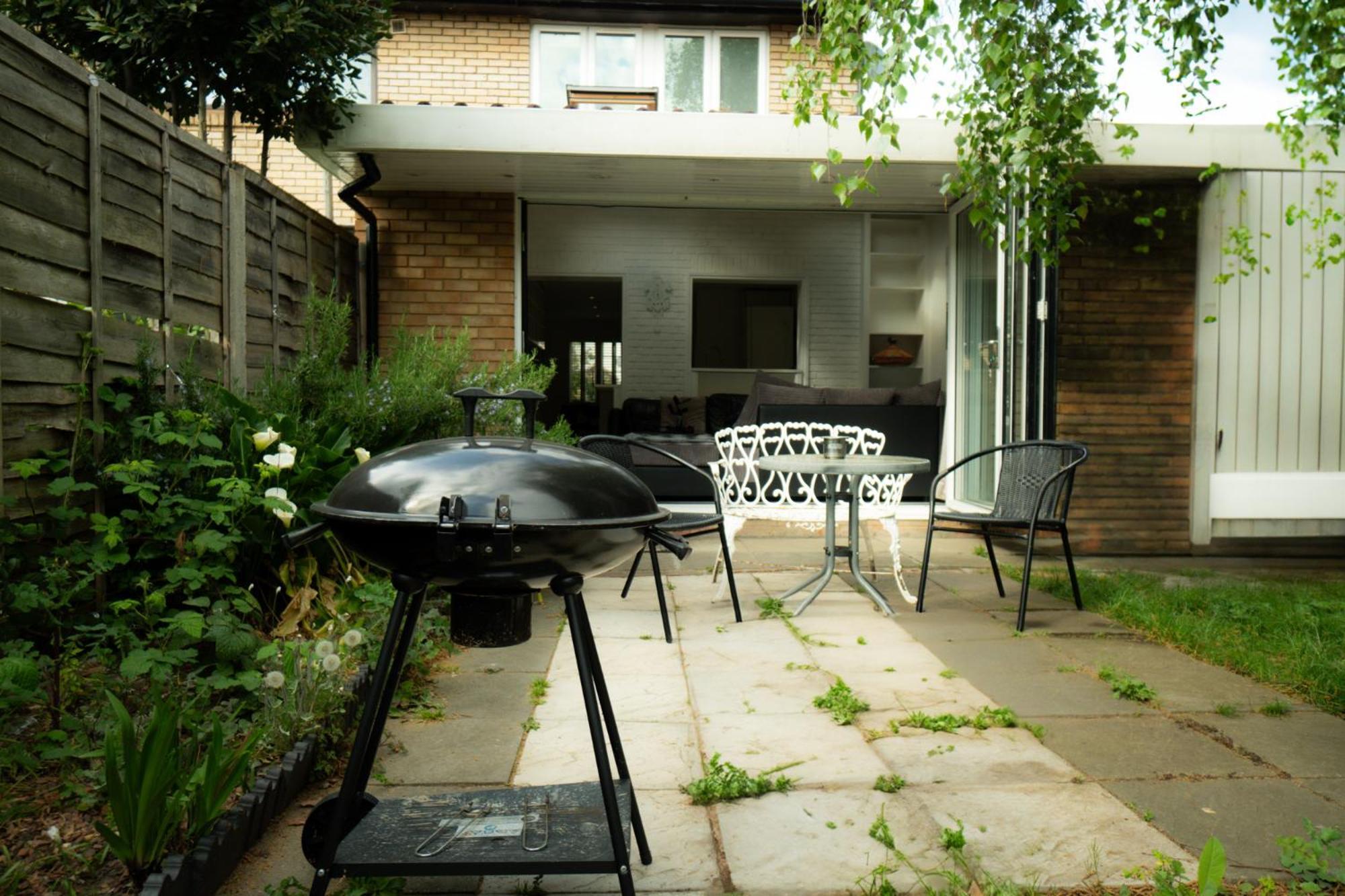 Shard View 3 Bed Entire Casa vacanze Londra